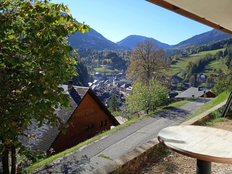 Le Charmant Somme - Vue Et Terrasse Privative Saint-Pierre-d'Entremont  Esterno foto